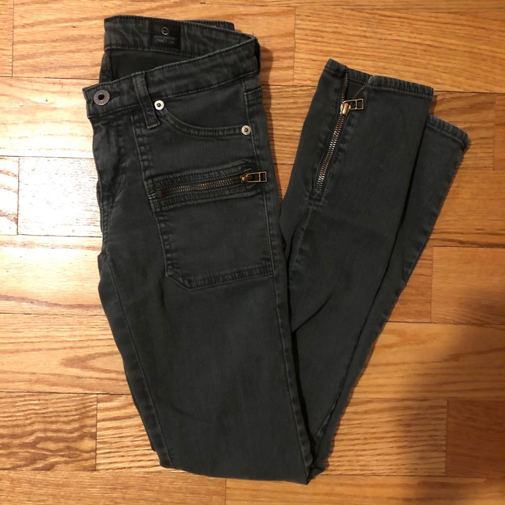 AG Denim- The Harlow with zippers